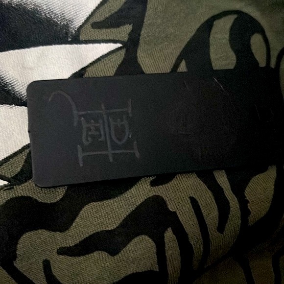 NWT Ed Hardy Dragon Wings Olive
Pullover Hoodie - Picture 3 of 5